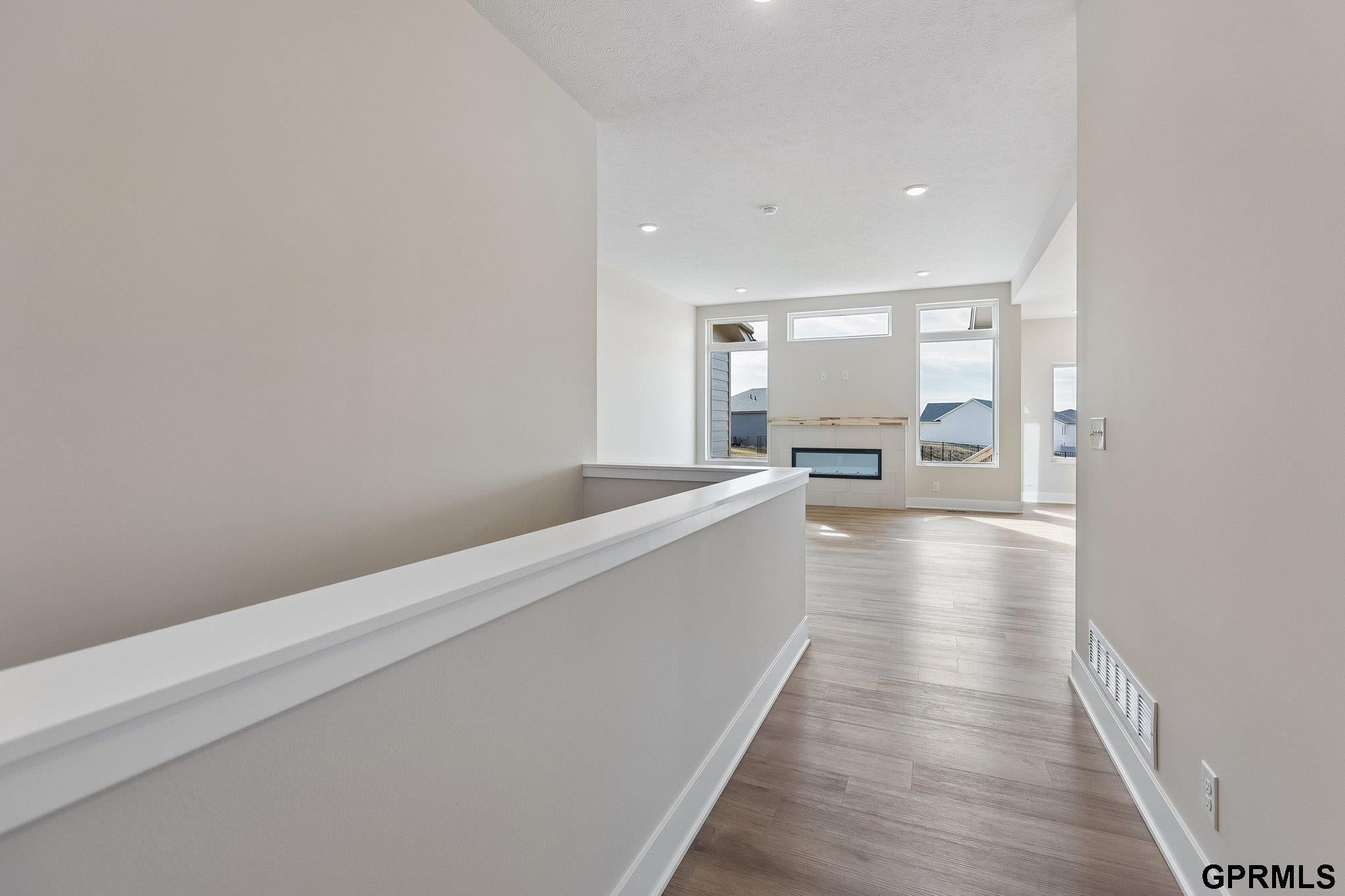 5714 Kestrel Parkway