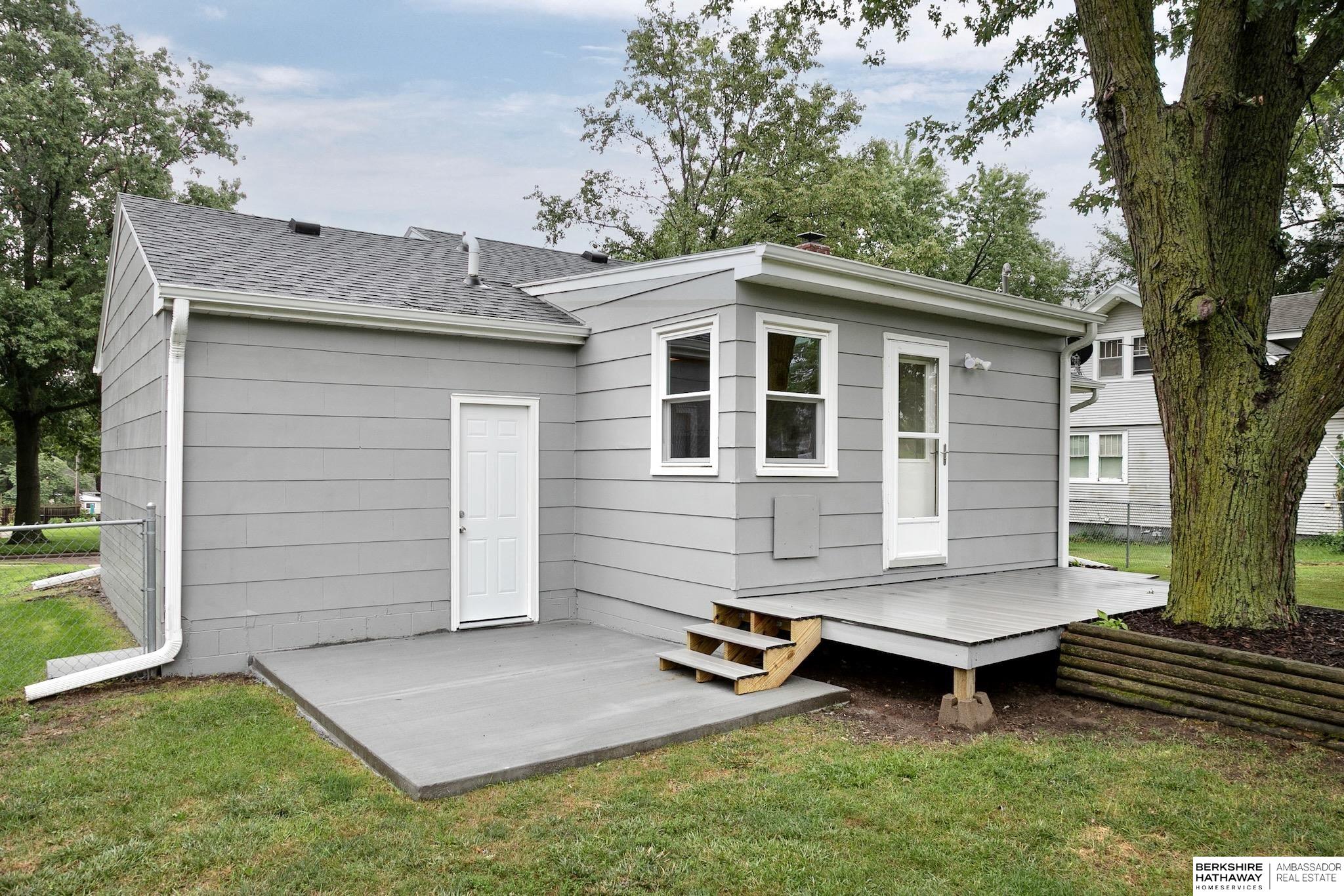 Yutan, Nebraska 68073, United States, 2 Bedrooms Bedrooms, ,2 BathroomsBathrooms,Residential,Pending,183717