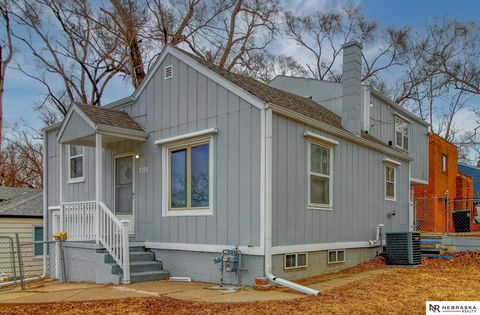 Photo of 3701 N 43rd Street, Omaha, NE 68111 (MLS # 22604657)