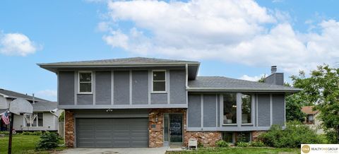 Photo of 1405 N 149 Court, Omaha, NE 68145 (MLS # 22530229)