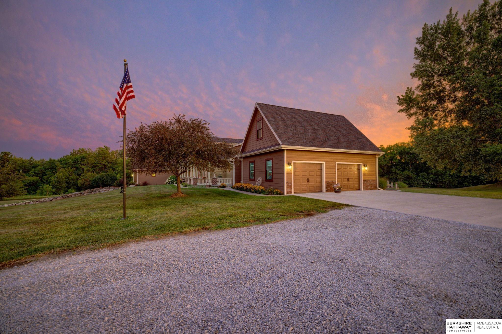 Nehawka, Nebraska 68413, United States, 4 Bedrooms Bedrooms, ,4 BathroomsBathrooms,Residential,Active,191746