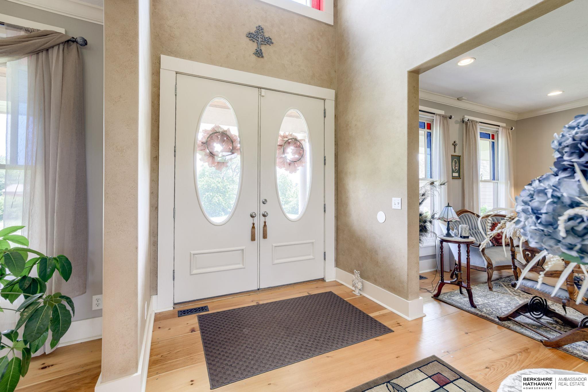 Nehawka, Nebraska 68413, United States, 4 Bedrooms Bedrooms, ,4 BathroomsBathrooms,Residential,Active,191746