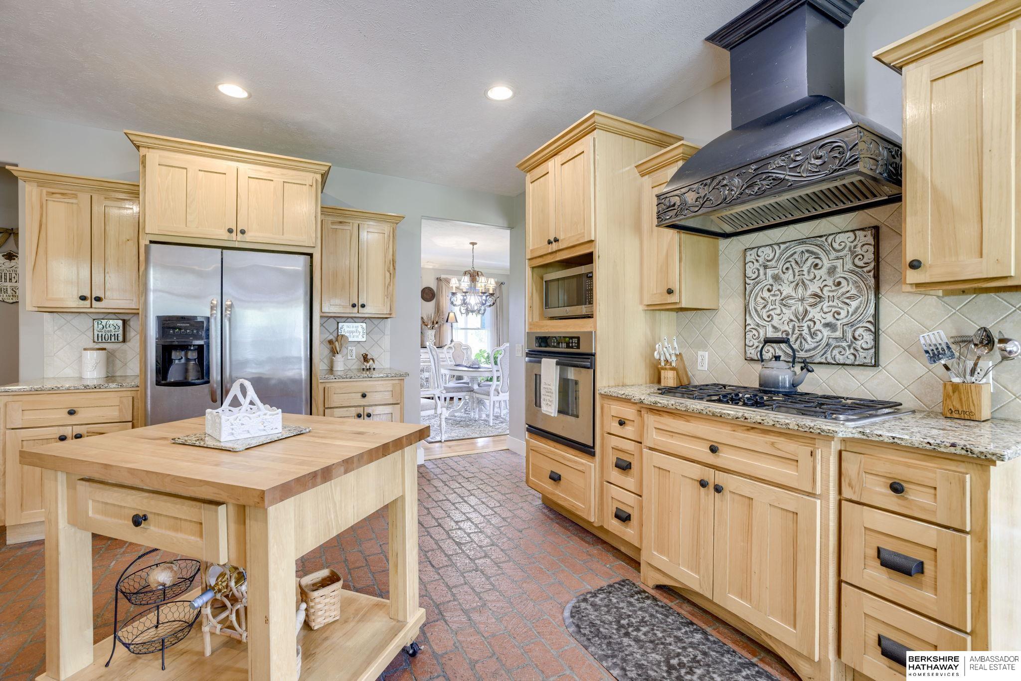 Nehawka, Nebraska 68413, United States, 4 Bedrooms Bedrooms, ,4 BathroomsBathrooms,Residential,Active,191746