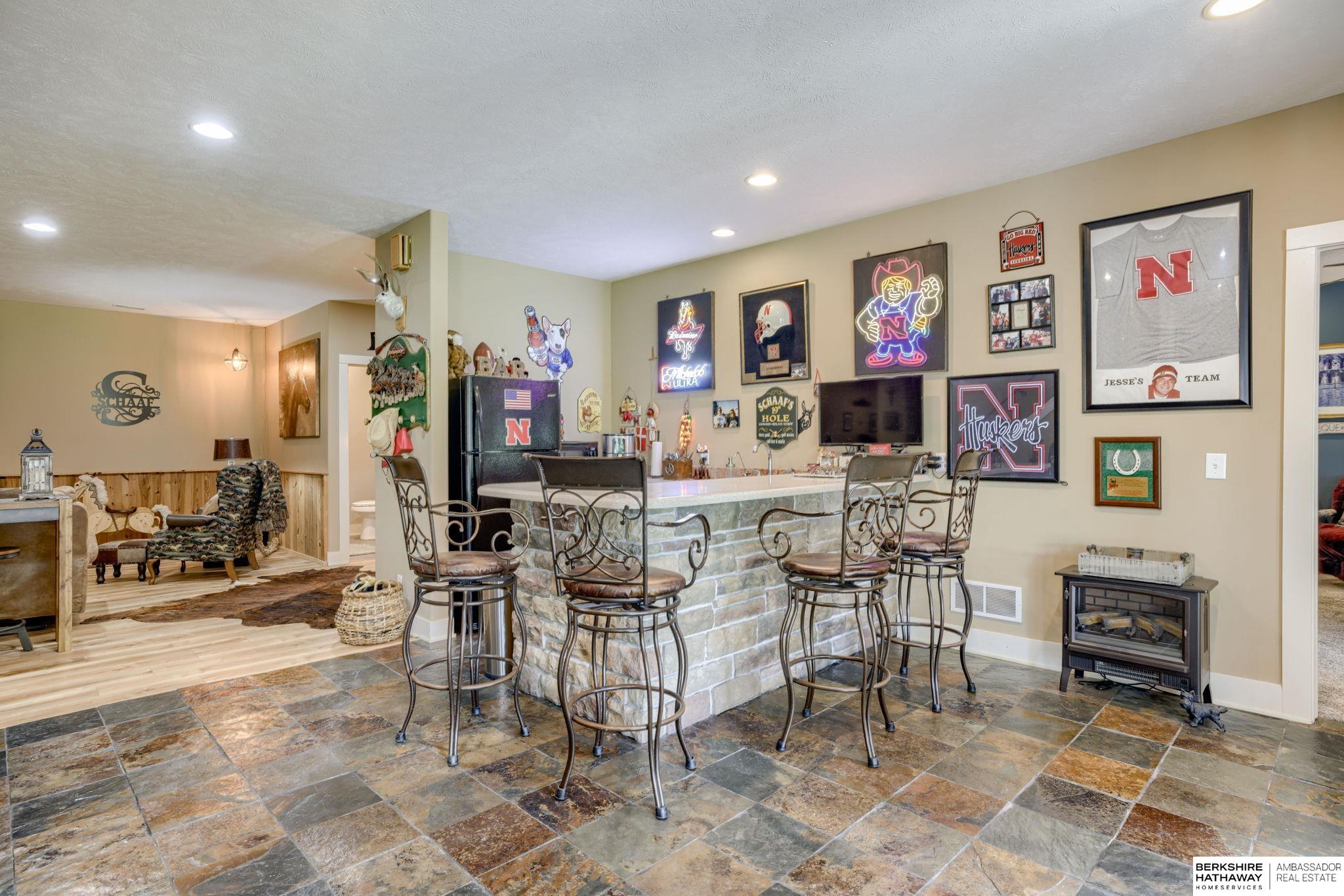 Nehawka, Nebraska 68413, United States, 4 Bedrooms Bedrooms, ,4 BathroomsBathrooms,Residential,Active,191746