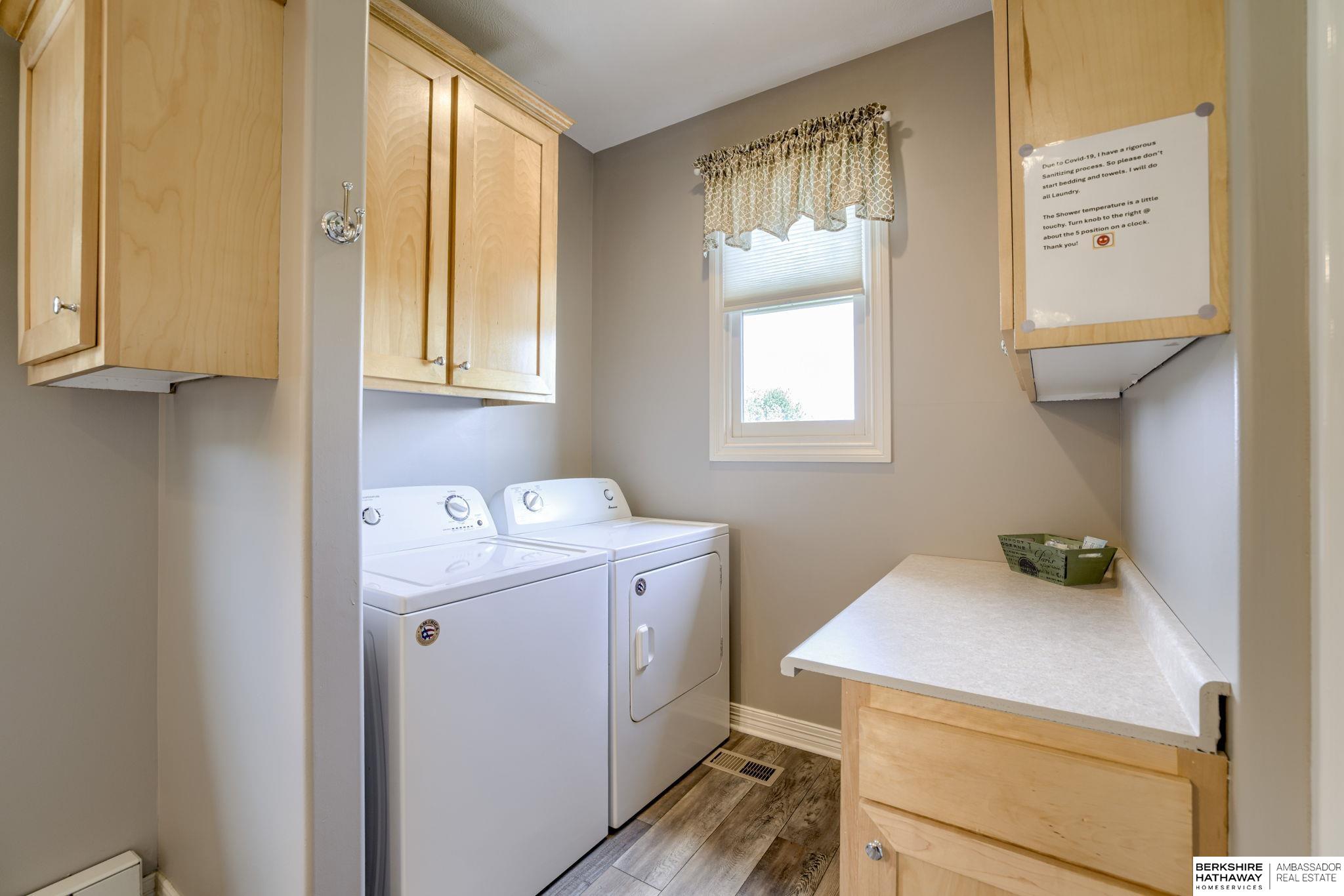 Nehawka, Nebraska 68413, United States, 4 Bedrooms Bedrooms, ,4 BathroomsBathrooms,Residential,Active,191746