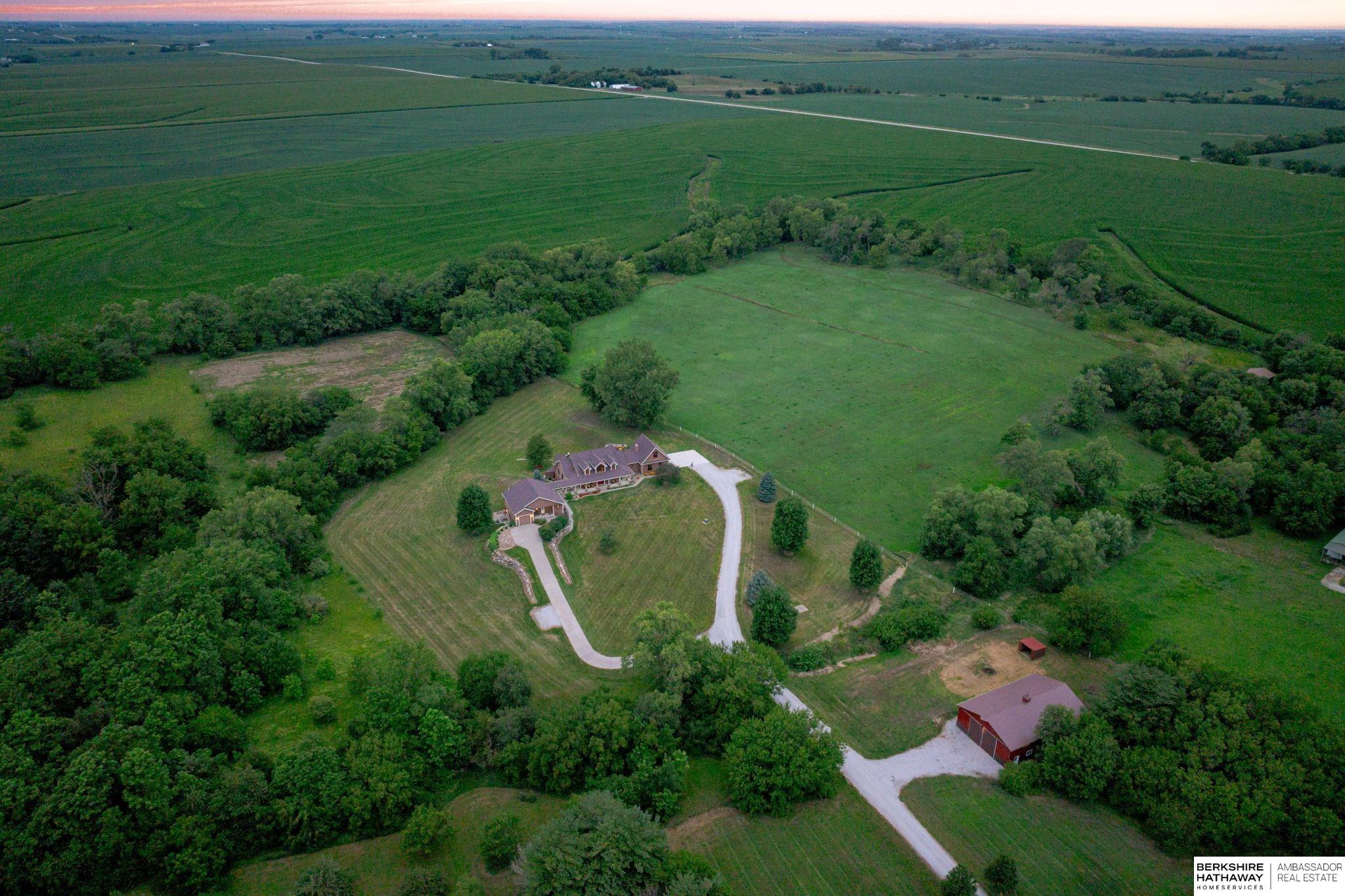 Nehawka, Nebraska 68413, United States, 4 Bedrooms Bedrooms, ,4 BathroomsBathrooms,Residential,Active,191746
