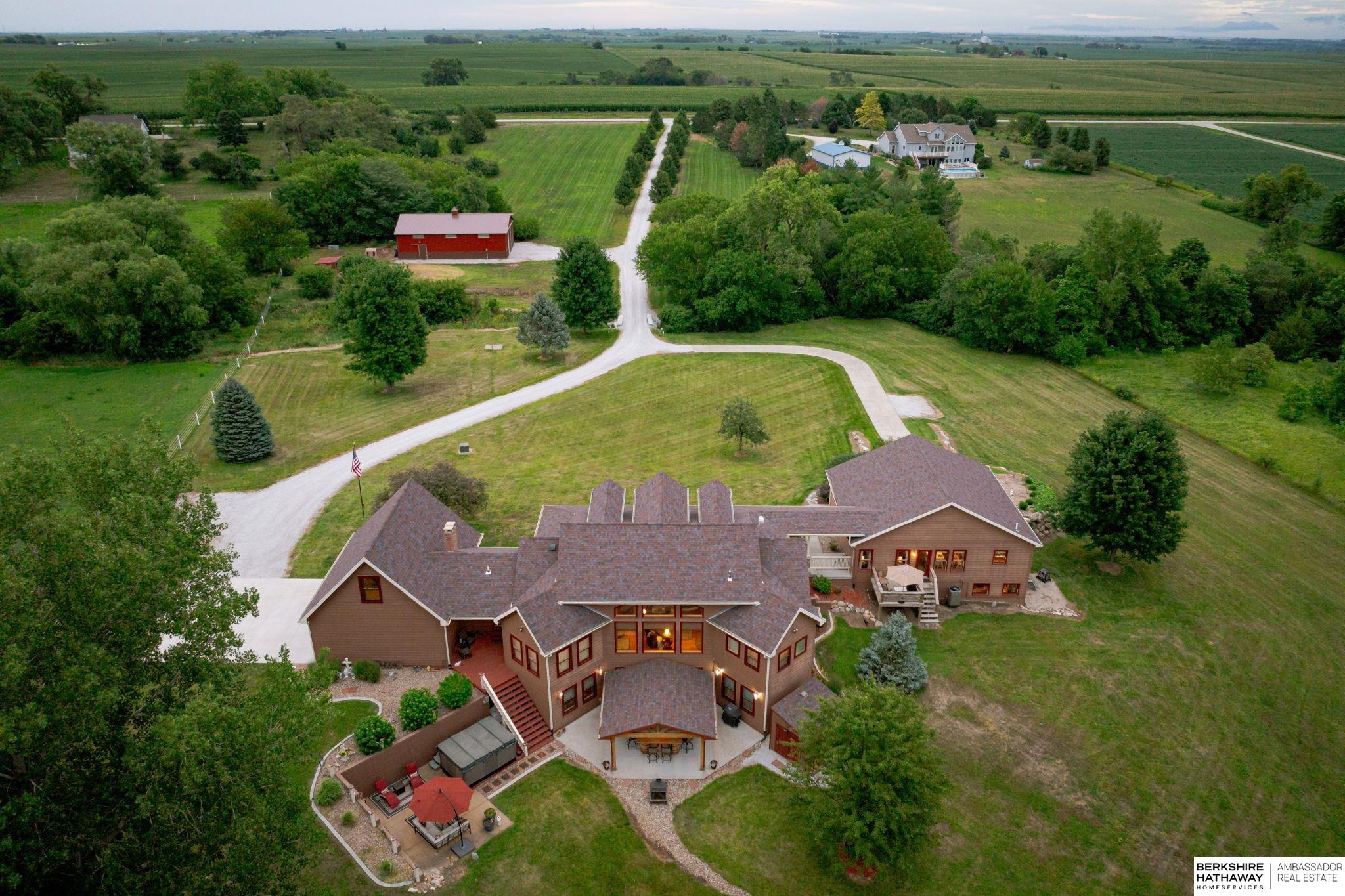 Nehawka, Nebraska 68413, United States, 4 Bedrooms Bedrooms, ,4 BathroomsBathrooms,Residential,Active,191746