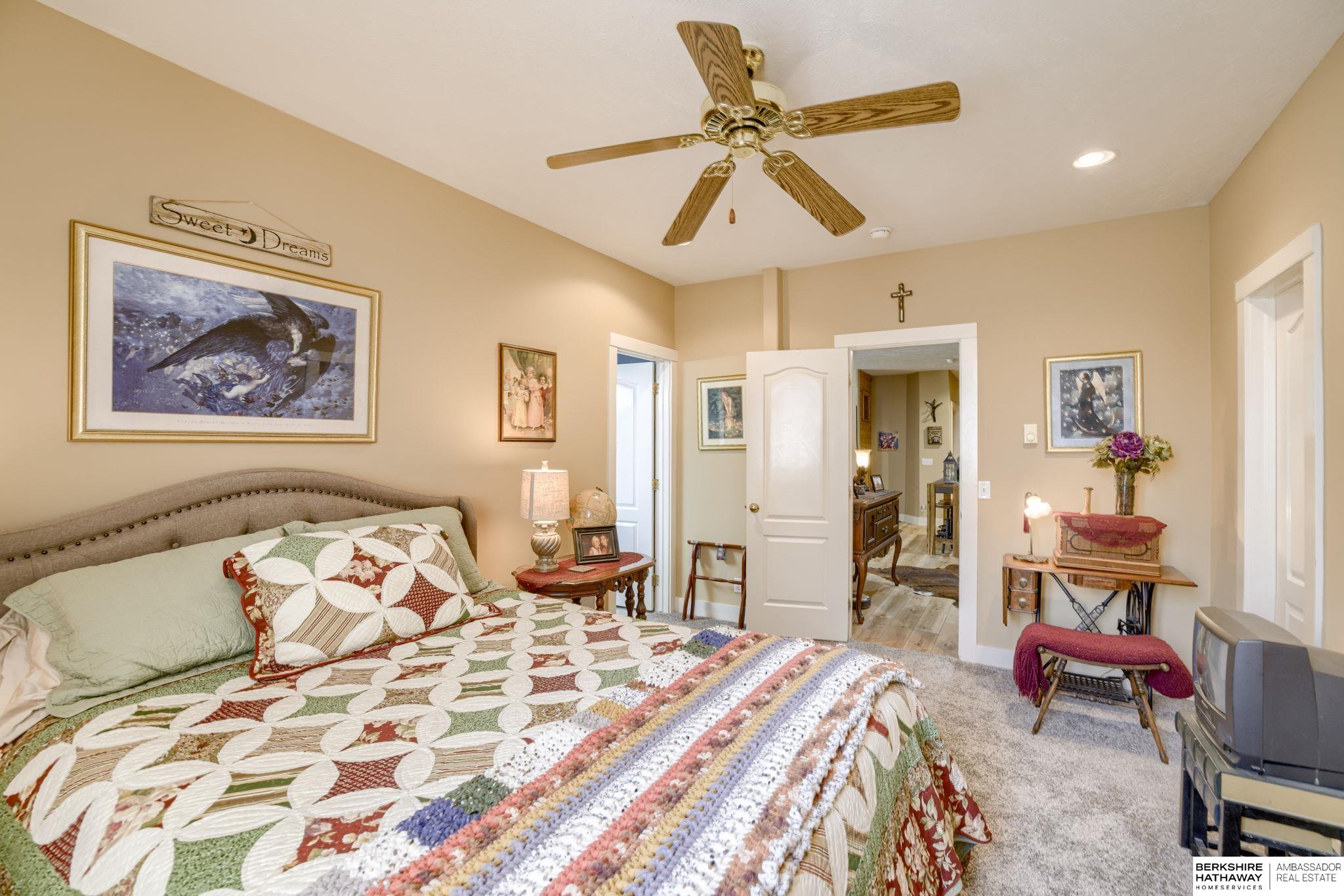 Nehawka, Nebraska 68413, United States, 4 Bedrooms Bedrooms, ,4 BathroomsBathrooms,Residential,Active,191746