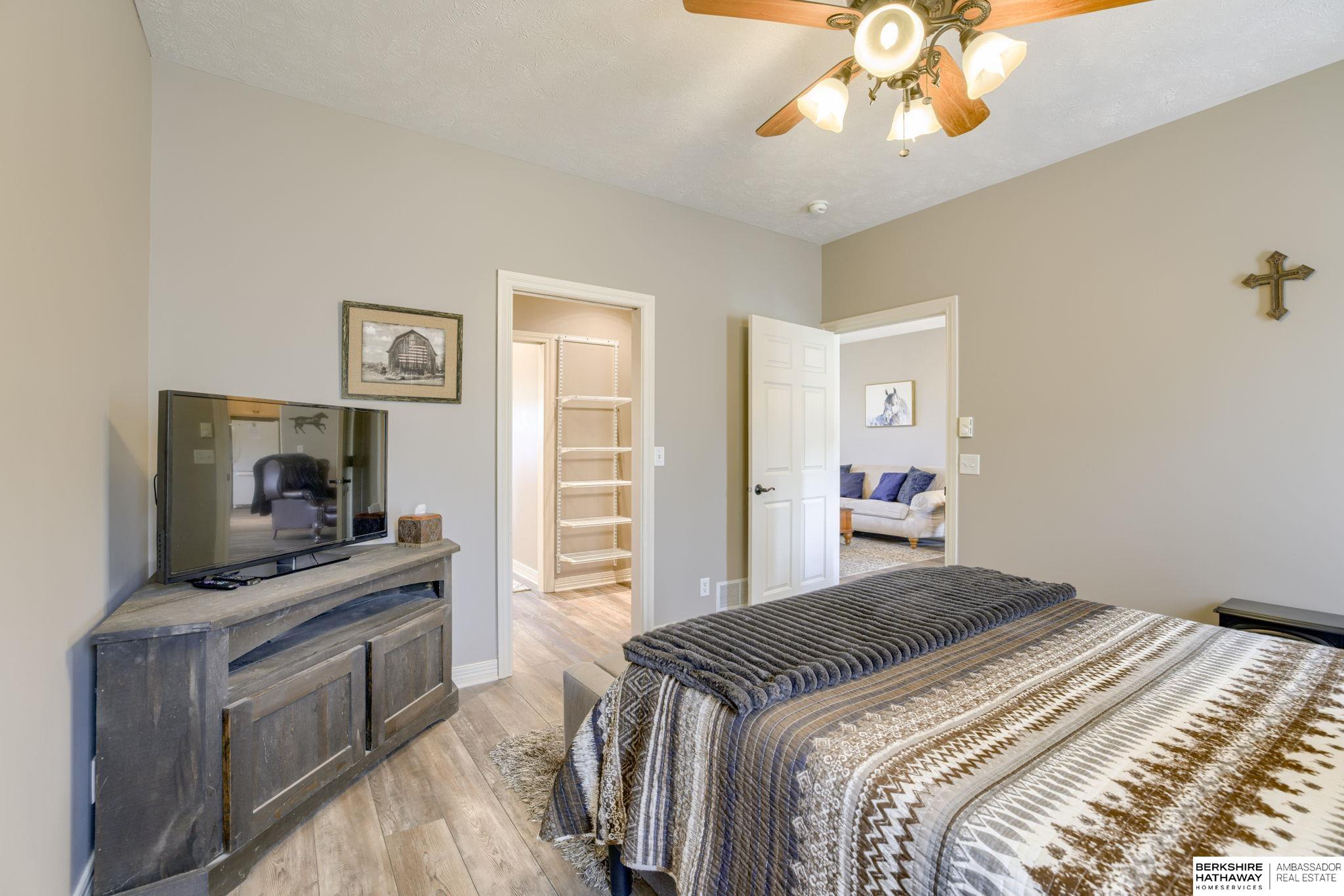 Nehawka, Nebraska 68413, United States, 4 Bedrooms Bedrooms, ,4 BathroomsBathrooms,Residential,Active,191746