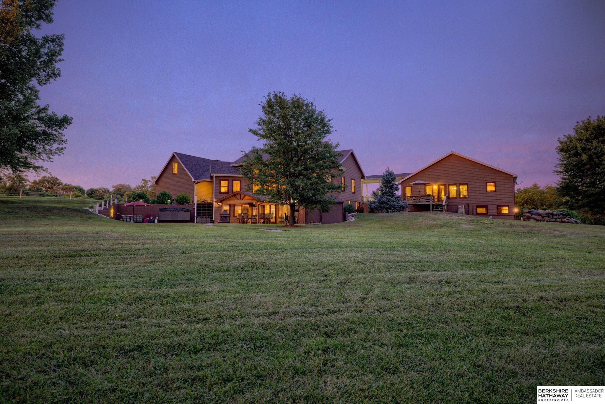 Nehawka, Nebraska 68413, United States, 4 Bedrooms Bedrooms, ,4 BathroomsBathrooms,Residential,Active,191746