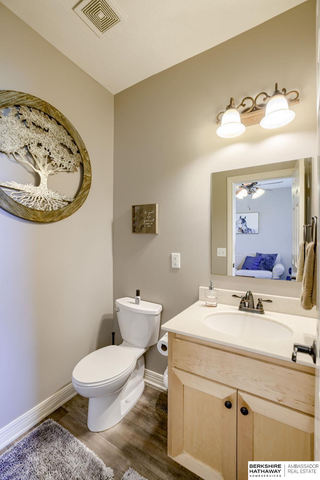 Nehawka, Nebraska 68413, United States, 4 Bedrooms Bedrooms, ,4 BathroomsBathrooms,Residential,Active,191746