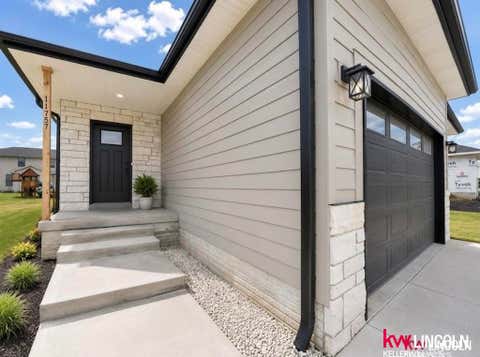 Photo of 11765 S 125 Street, Papillion, NE 68046 (MLS # 22620042)