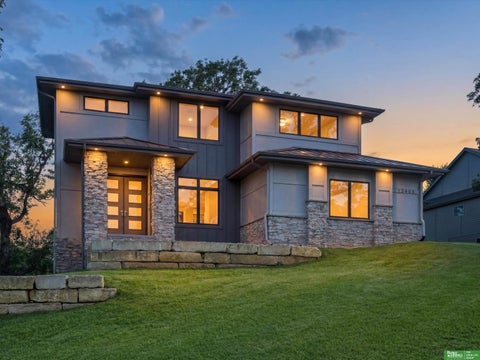 Photo of 13406 Spencer Circle, Bellevue, NE 68123 (MLS # 22619526)
