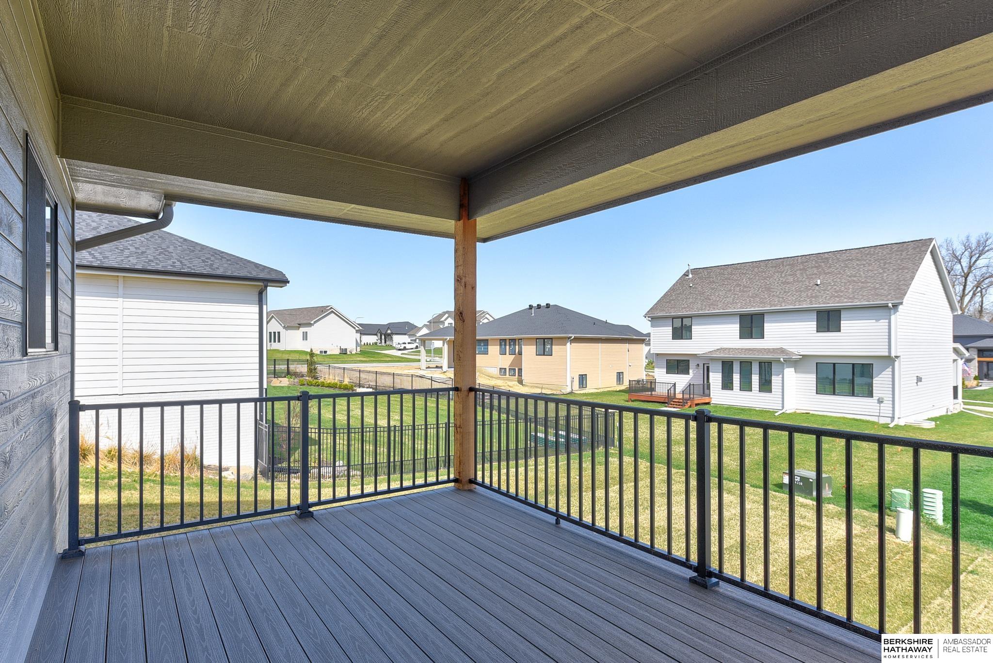 Elkhorn, Nebraska 68022, United States, 4 Bedrooms Bedrooms, ,3 BathroomsBathrooms,Residential,Active,23368