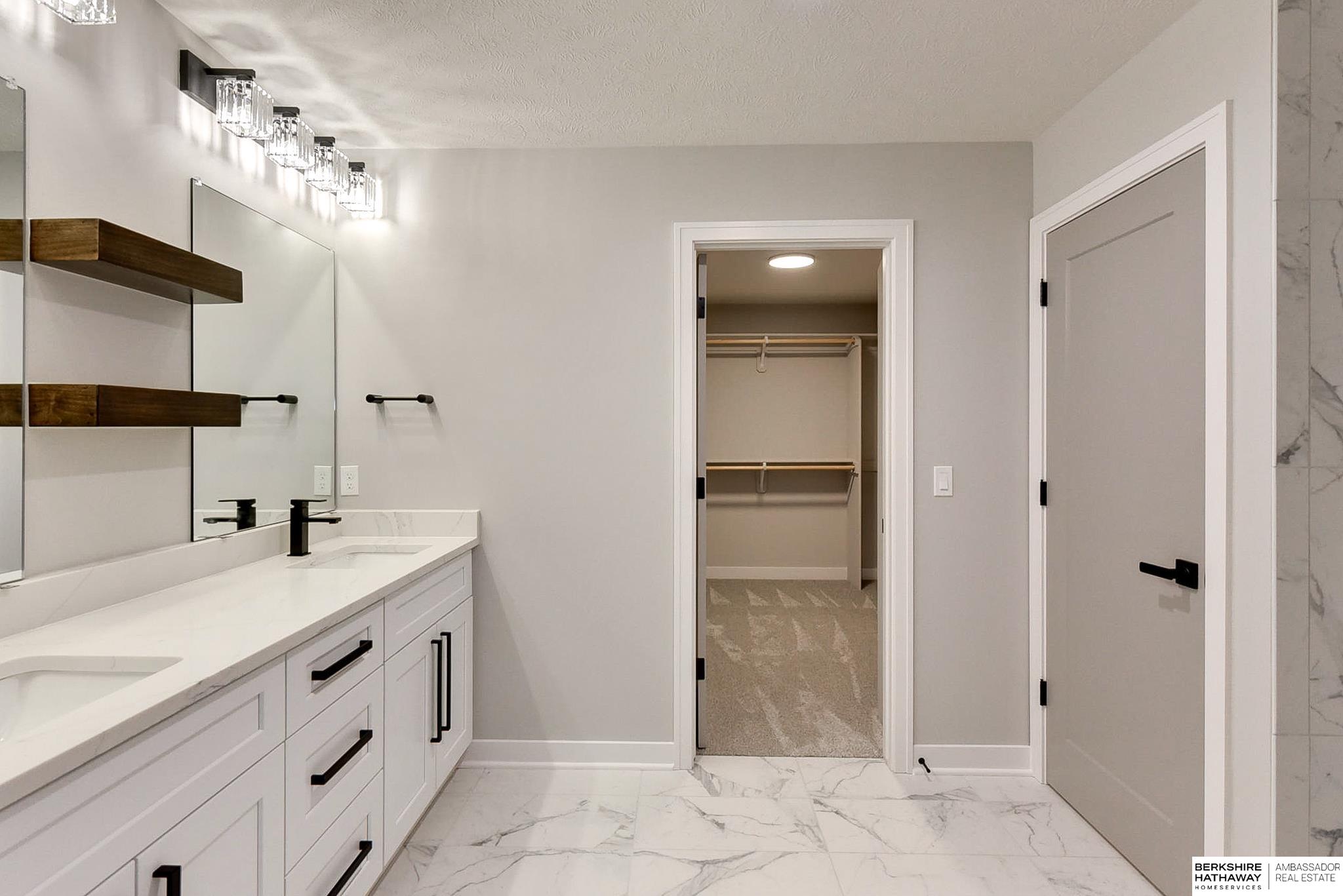 Elkhorn, Nebraska 68022, United States, 4 Bedrooms Bedrooms, ,3 BathroomsBathrooms,Residential,Active,23368