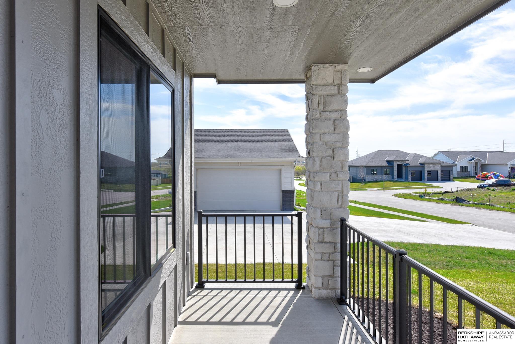 Elkhorn, Nebraska 68022, United States, 4 Bedrooms Bedrooms, ,3 BathroomsBathrooms,Residential,Active,23368