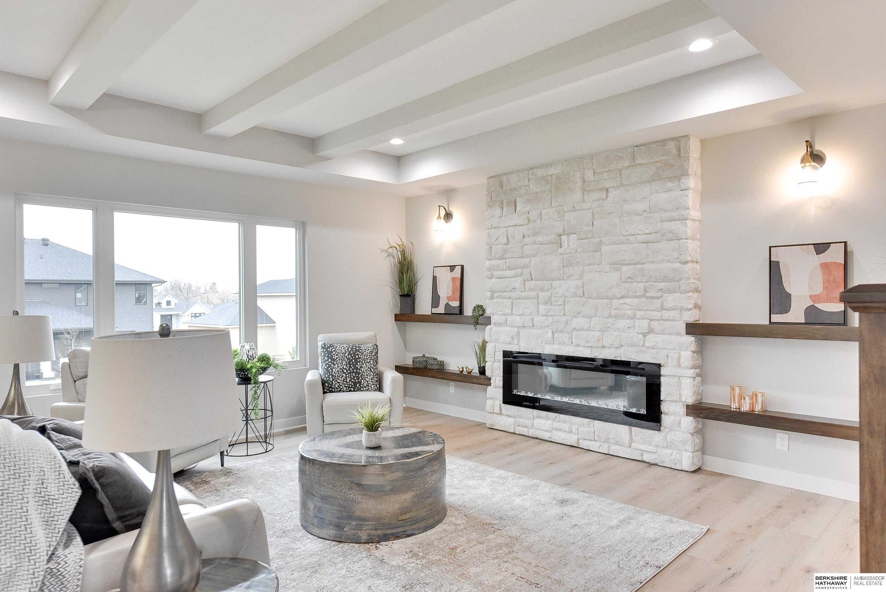 Elkhorn, Nebraska 68022, United States, 4 Bedrooms Bedrooms, ,3 BathroomsBathrooms,Residential,Active,23368