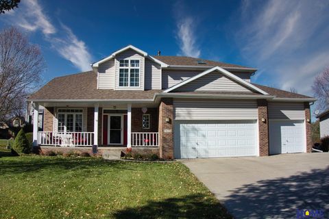 Photo of 7011 Woody Creek Circle, Lincoln, NE 68516 (MLS # 22604993)