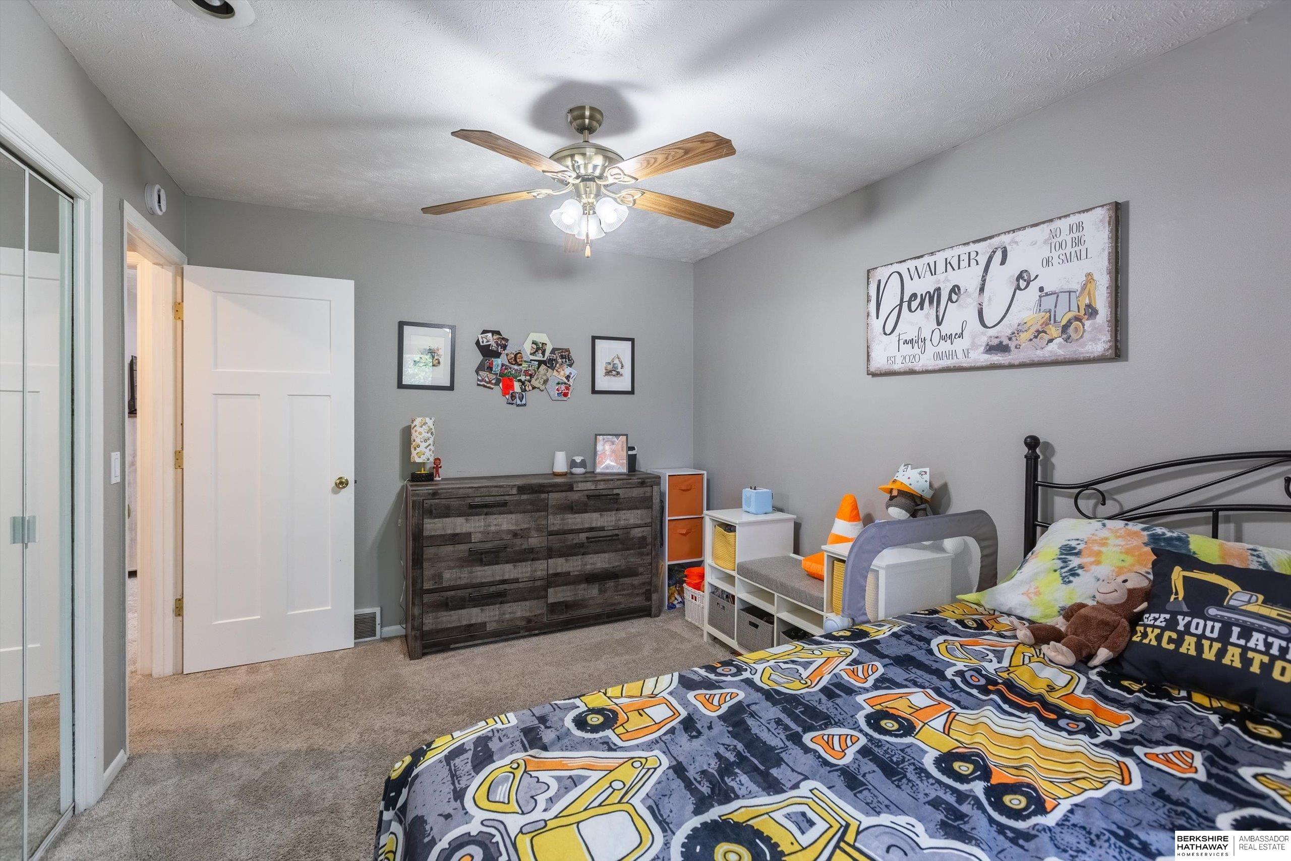 Omaha, Nebraska 68144, United States, 3 Bedrooms Bedrooms, ,2 BathroomsBathrooms,Residential,Pending,203975