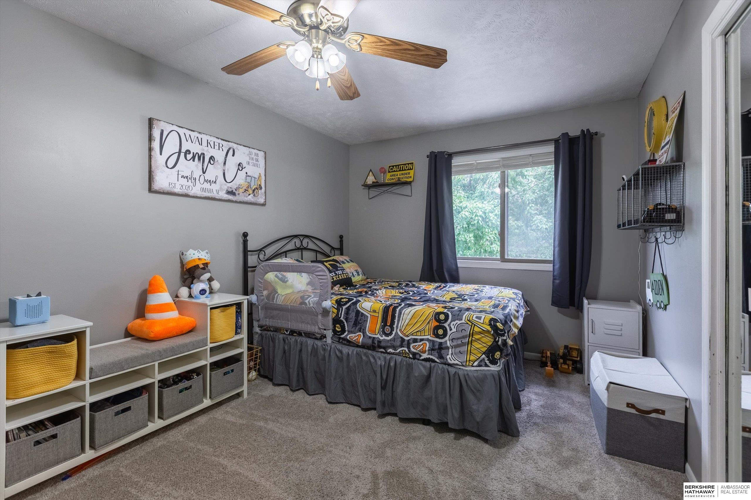 Omaha, Nebraska 68144, United States, 3 Bedrooms Bedrooms, ,2 BathroomsBathrooms,Residential,Pending,203975