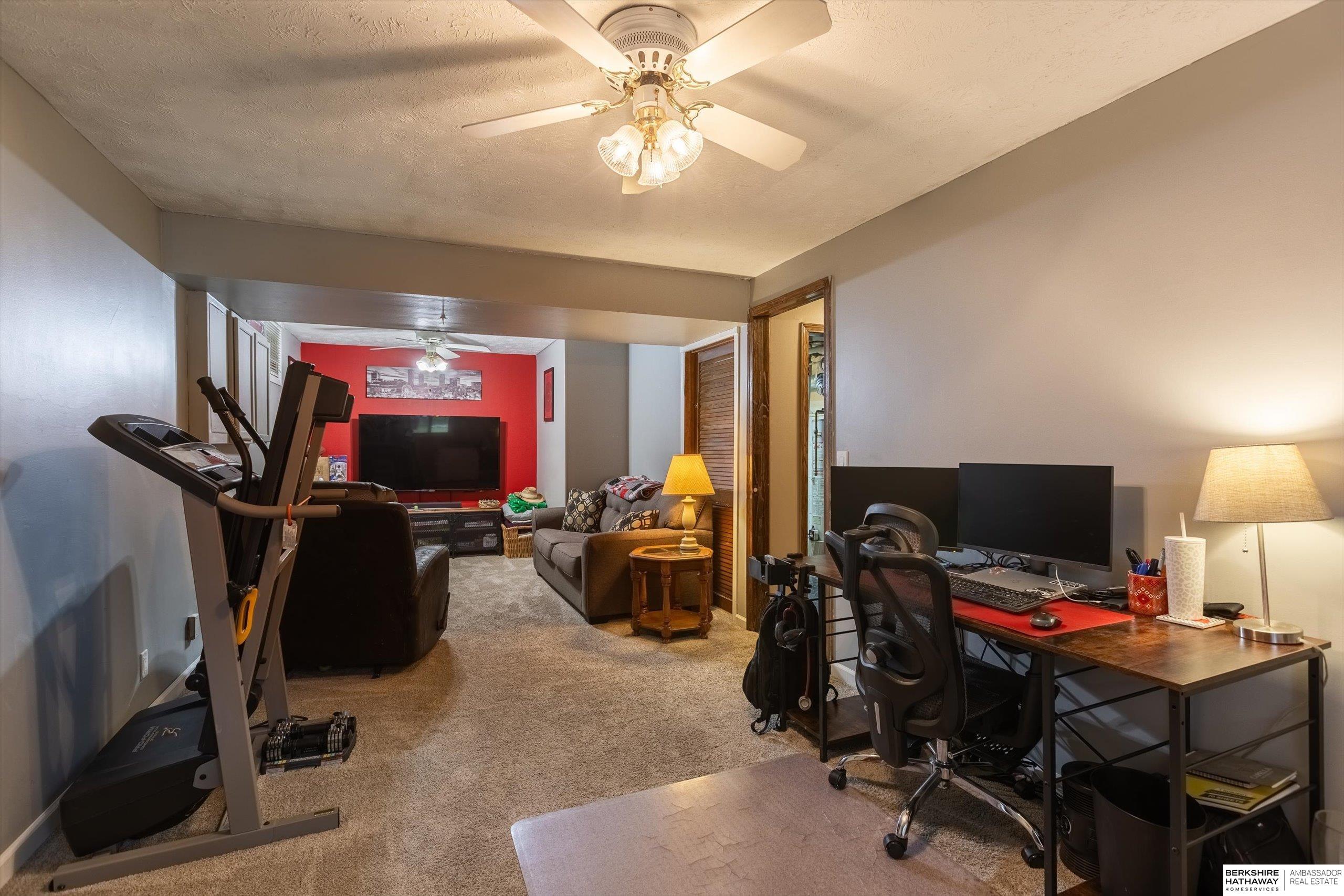 Omaha, Nebraska 68144, United States, 3 Bedrooms Bedrooms, ,2 BathroomsBathrooms,Residential,Pending,203975