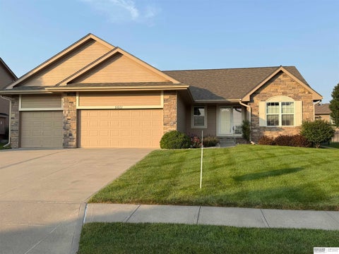 Photo of 5601 N 153rd Street, Omaha, NE 68116 (MLS # 22621441)