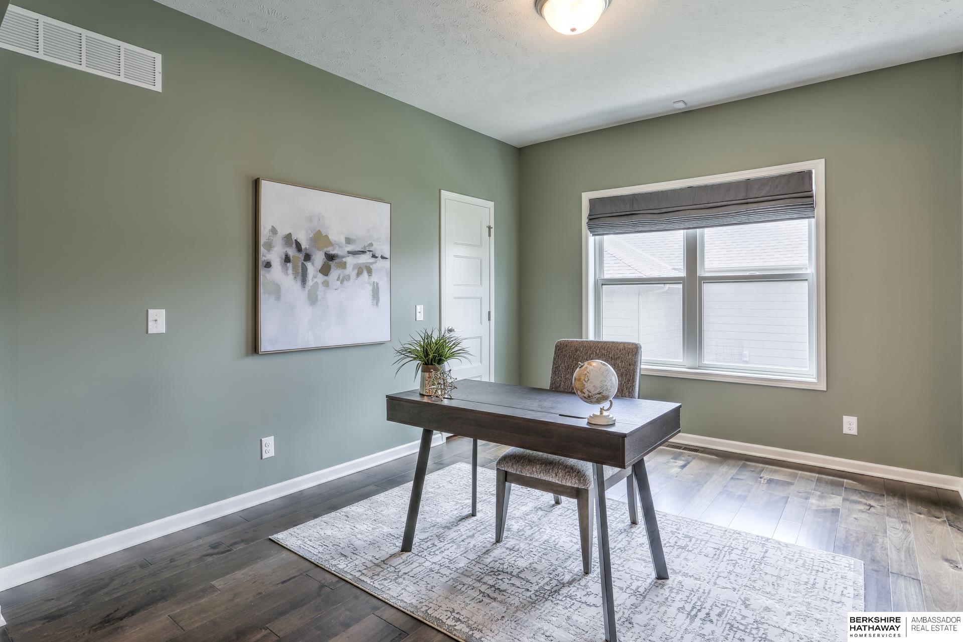 Gretna, Nebraska 68028, United States, 4 Bedrooms Bedrooms, ,3 BathroomsBathrooms,Residential,Active,169502