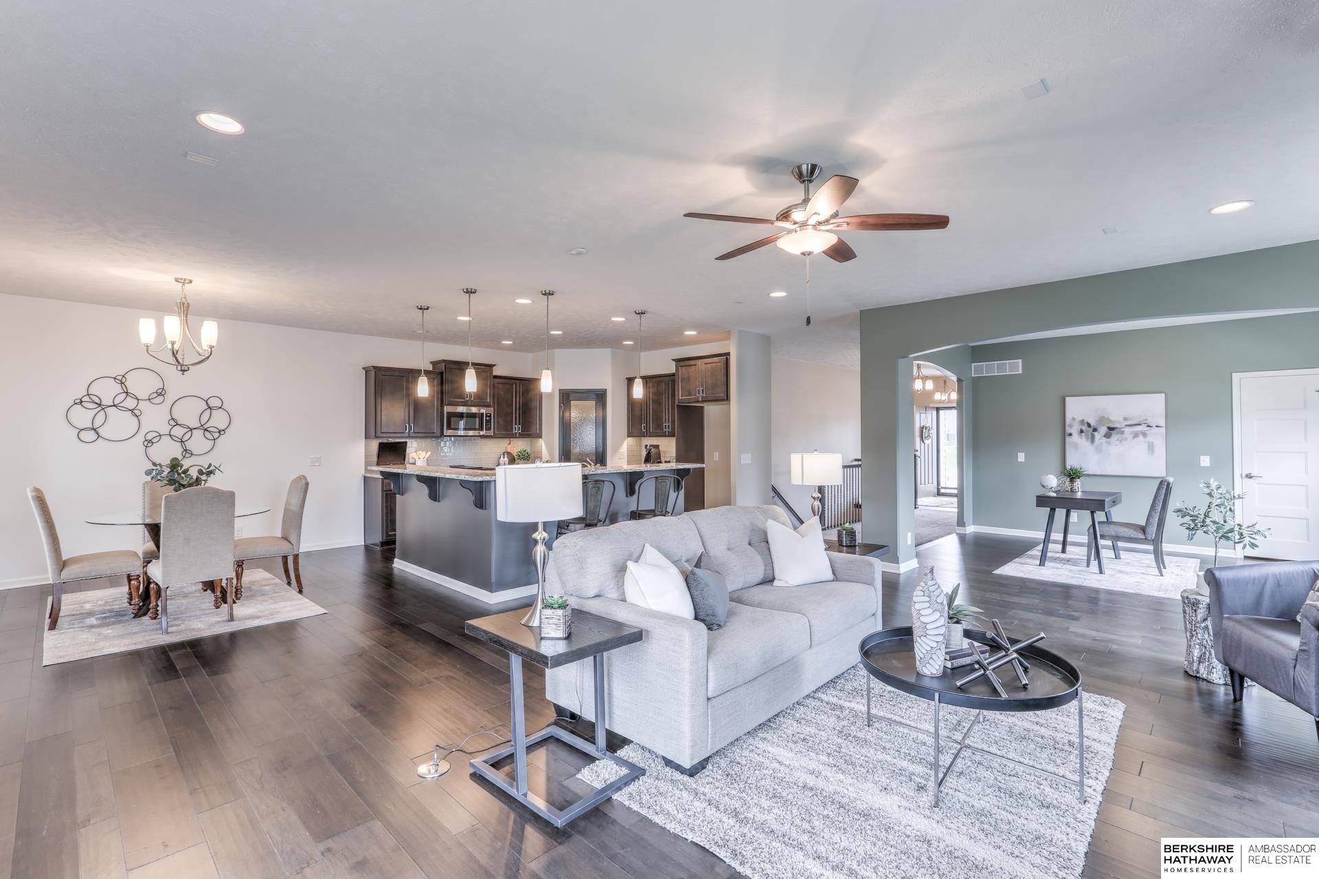 Gretna, Nebraska 68028, United States, 4 Bedrooms Bedrooms, ,3 BathroomsBathrooms,Residential,Active,169502