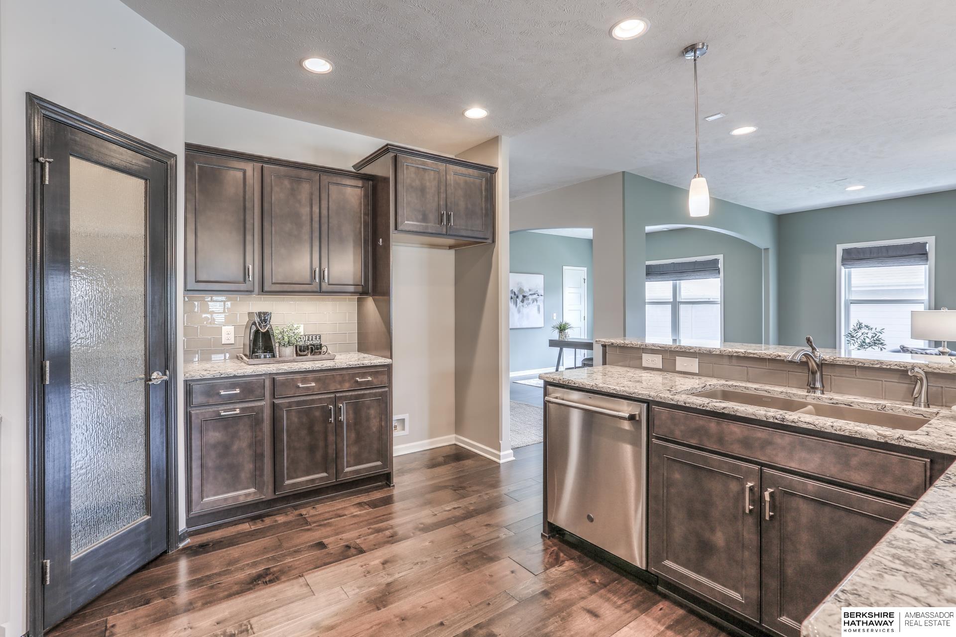 Gretna, Nebraska 68028, United States, 4 Bedrooms Bedrooms, ,3 BathroomsBathrooms,Residential,Active,169502