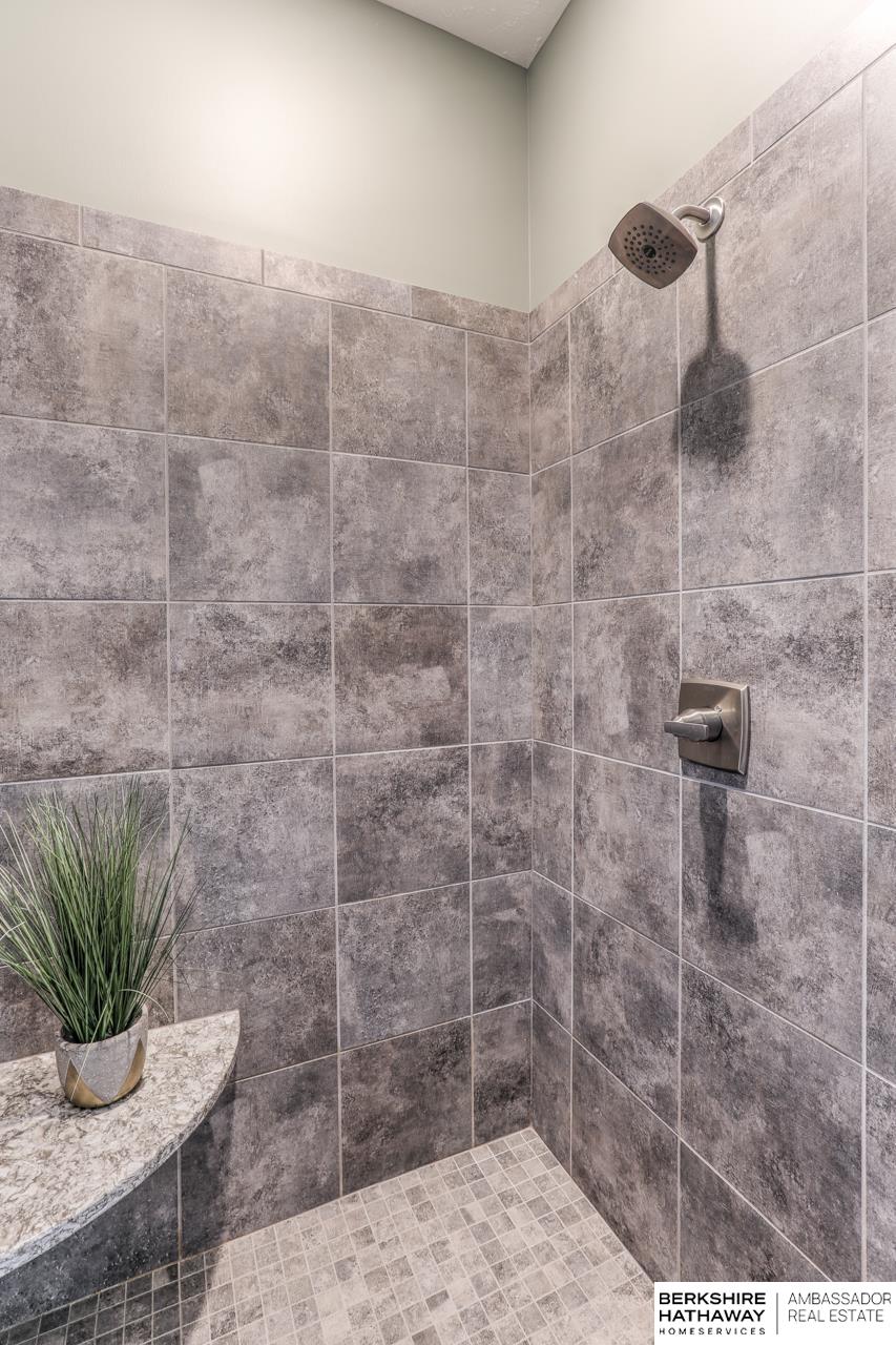 Gretna, Nebraska 68028, United States, 4 Bedrooms Bedrooms, ,3 BathroomsBathrooms,Residential,Active,169502