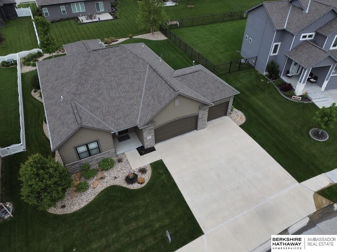 Gretna, Nebraska 68028, United States, 4 Bedrooms Bedrooms, ,3 BathroomsBathrooms,Residential,Active,169502