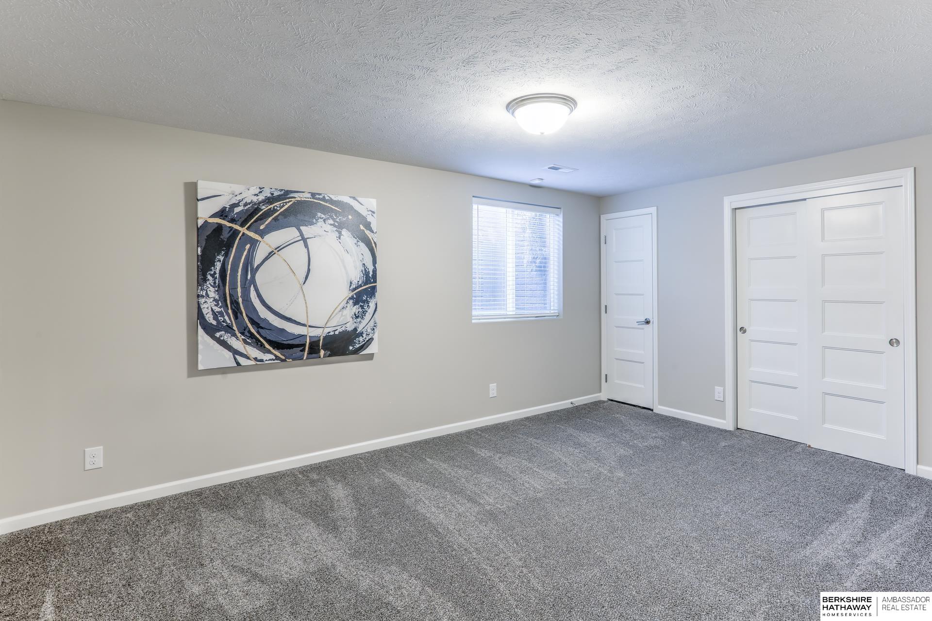 Gretna, Nebraska 68028, United States, 4 Bedrooms Bedrooms, ,3 BathroomsBathrooms,Residential,Active,169502