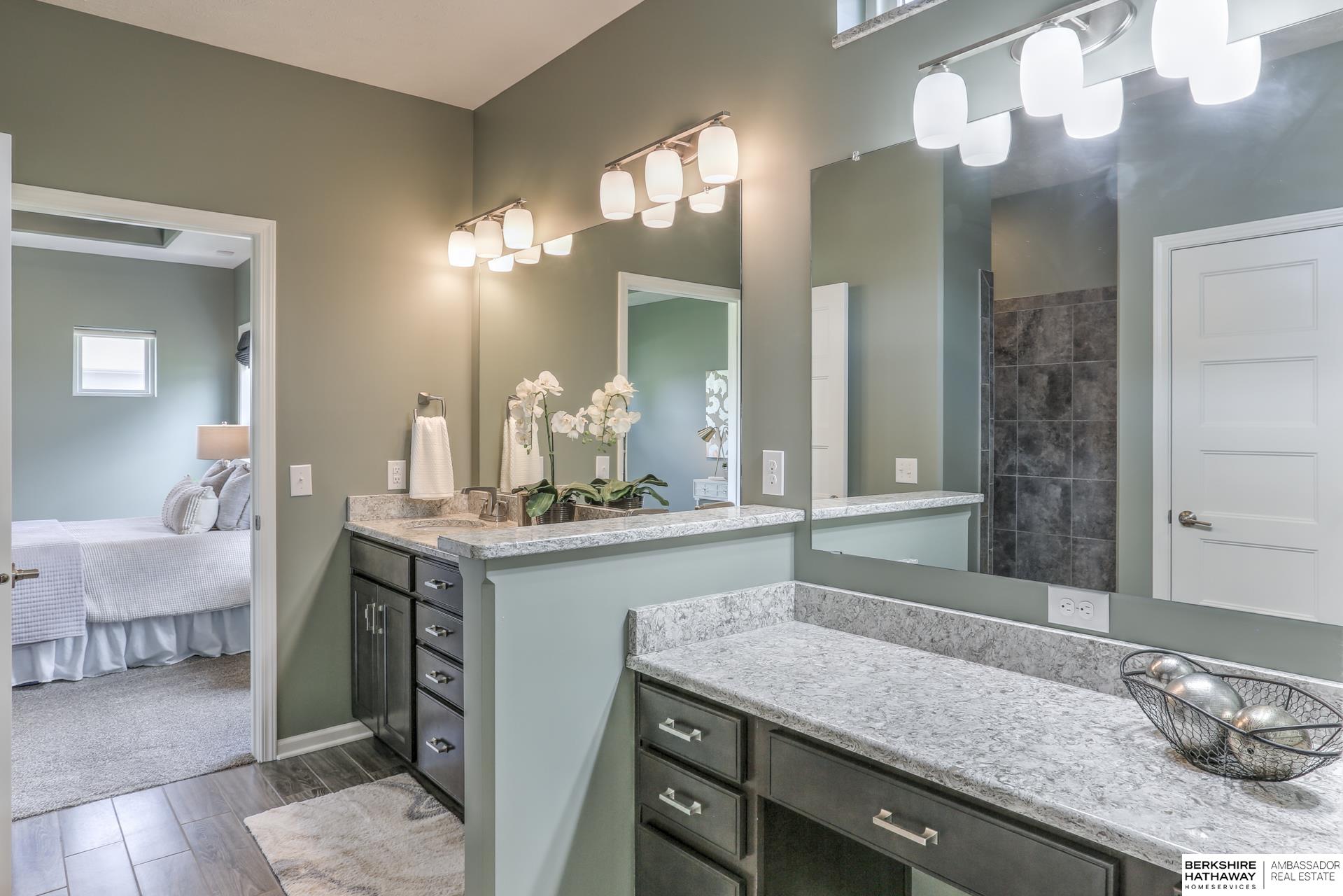 Gretna, Nebraska 68028, United States, 4 Bedrooms Bedrooms, ,3 BathroomsBathrooms,Residential,Active,169502