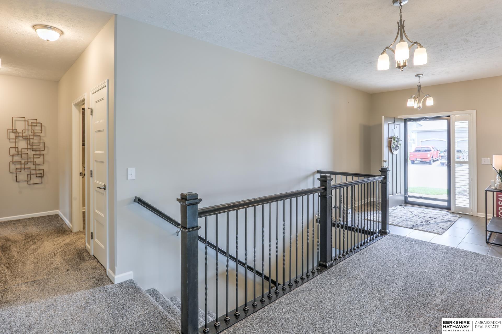 Gretna, Nebraska 68028, United States, 4 Bedrooms Bedrooms, ,3 BathroomsBathrooms,Residential,Active,169502