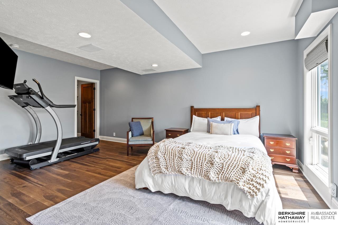 Omaha, Nebraska 68130, United States, 4 Bedrooms Bedrooms, ,4 BathroomsBathrooms,Residential,Active,159816