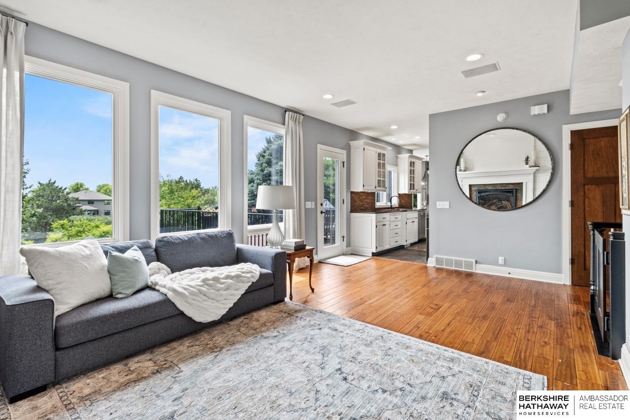 Omaha, Nebraska 68130, United States, 4 Bedrooms Bedrooms, ,4 BathroomsBathrooms,Residential,Active,159816