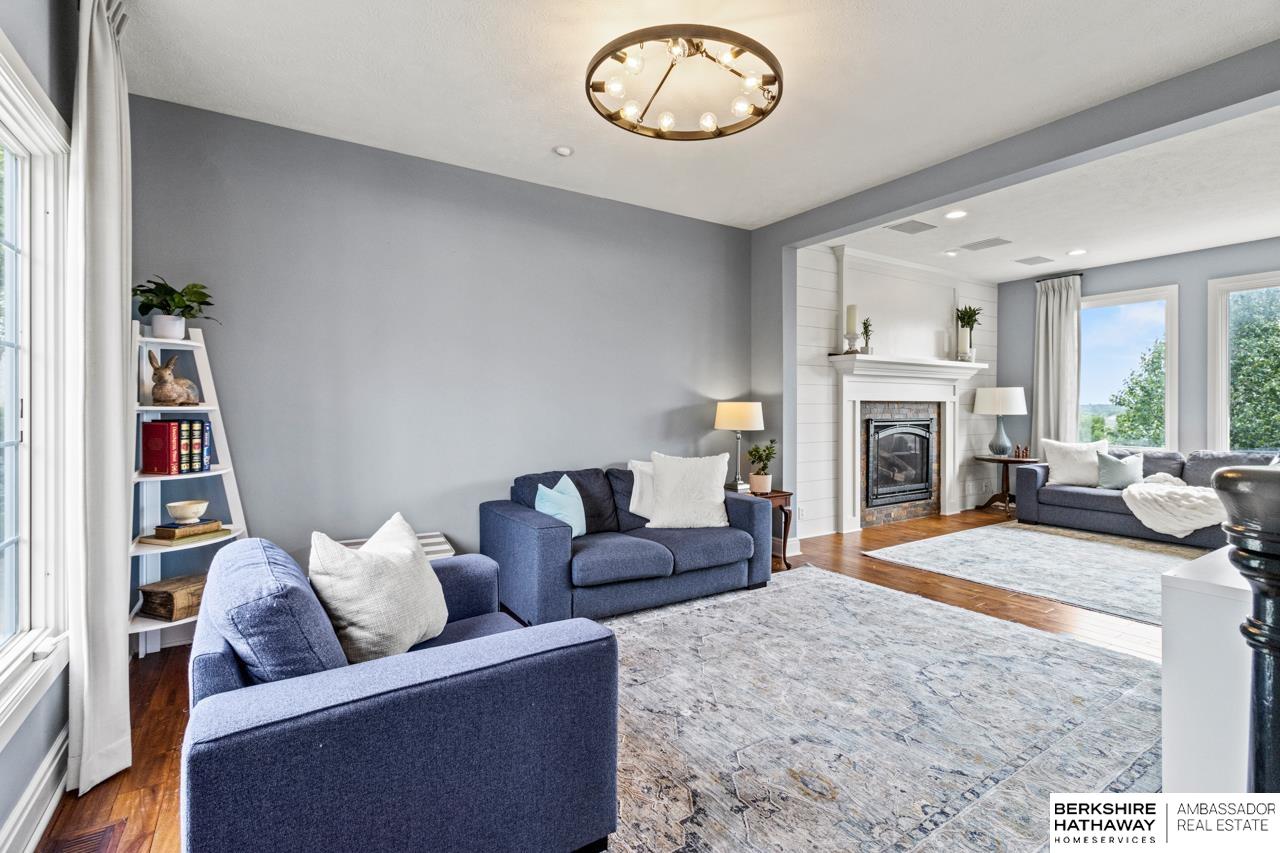 Omaha, Nebraska 68130, United States, 4 Bedrooms Bedrooms, ,4 BathroomsBathrooms,Residential,Active,159816