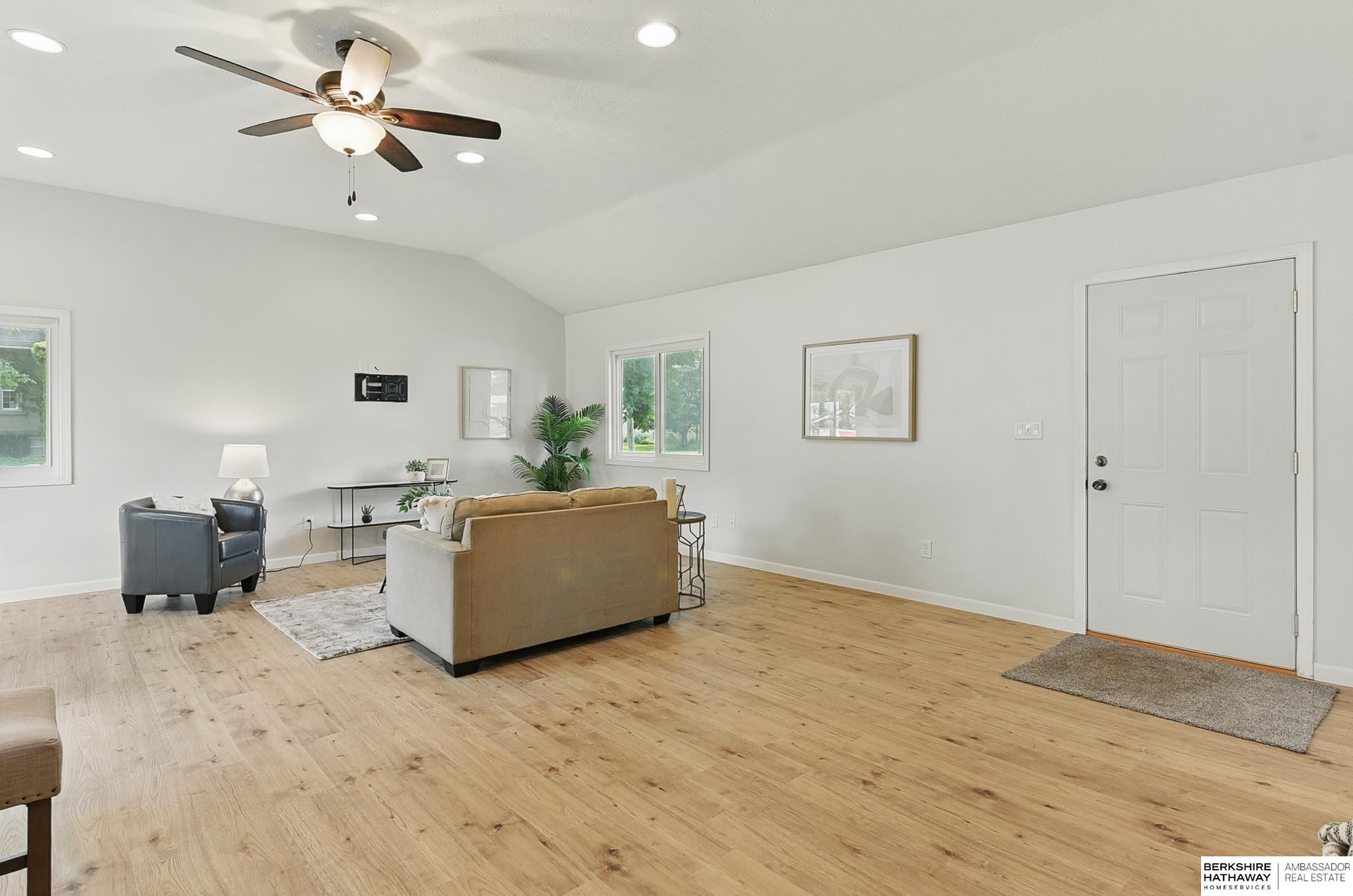 Mead, Nebraska 68041, United States, 2 Bedrooms Bedrooms, ,2 BathroomsBathrooms,Residential,Active,145874