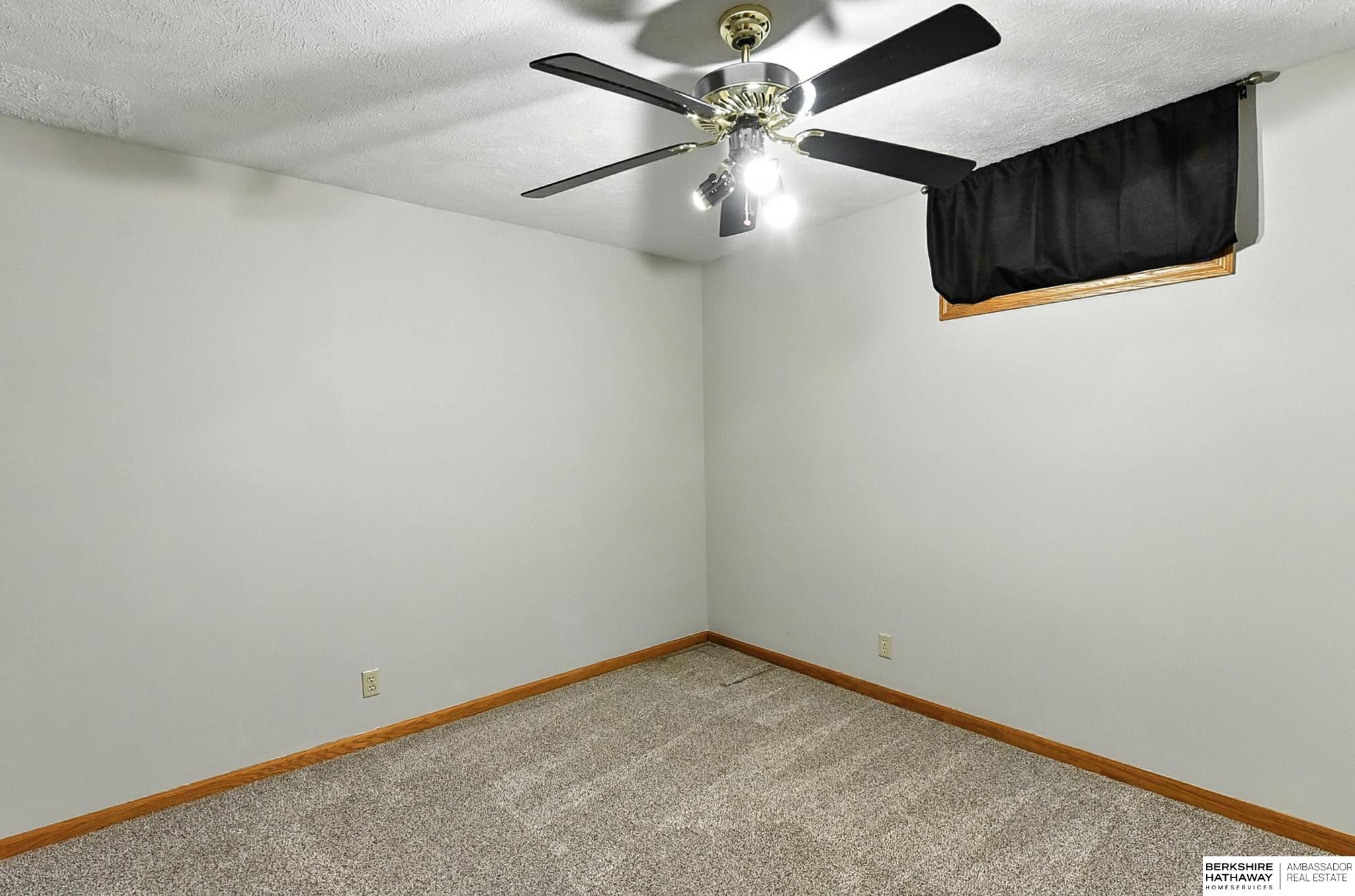 Blair, Nebraska 68008, United States, 2 Bedrooms Bedrooms, ,2 BathroomsBathrooms,Residential,Active,163773