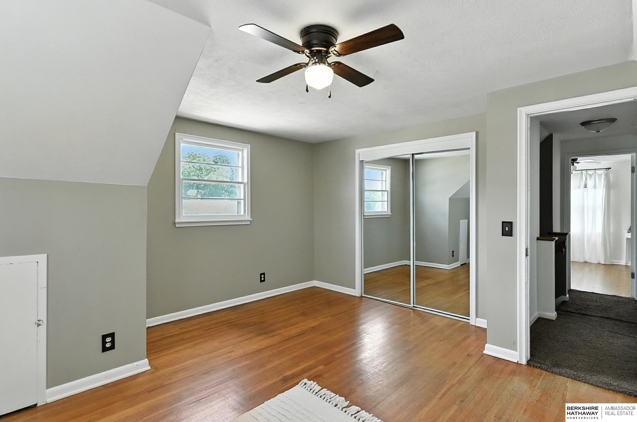 Omaha, Nebraska 68124, United States, 3 Bedrooms Bedrooms, ,2 BathroomsBathrooms,Residential,Pending,202001