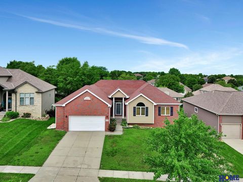 Photo of 4911 S 76th Street, Lincoln, NE 68516 (MLS # 22532644)