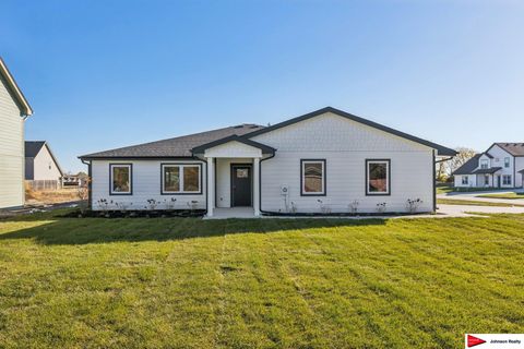 Photo of 1205 S Lakewood Street, Valley, NE 68064 (MLS # 22532124)