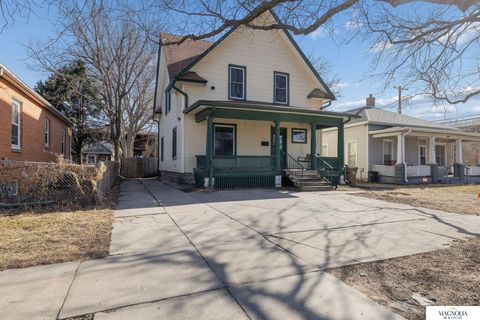 Photo of 1310 S 10th Street, Lincoln, NE 68502 (MLS # 22606387)