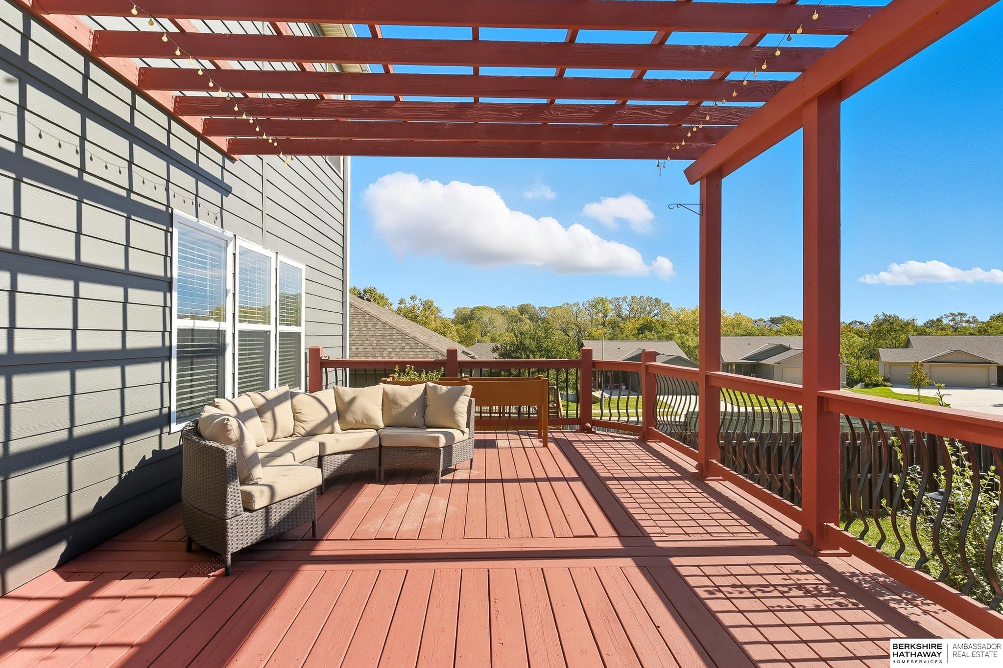 Omaha, Nebraska 68022, United States, 5 Bedrooms Bedrooms, ,3 BathroomsBathrooms,Residential,Active,245692