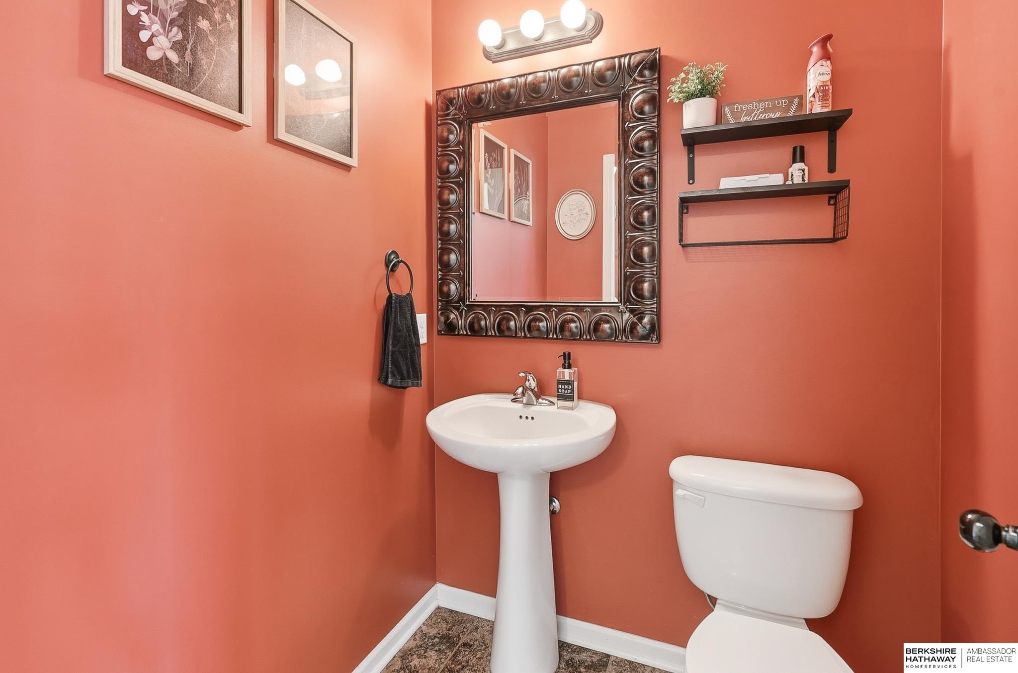 Omaha, Nebraska 68022, United States, 5 Bedrooms Bedrooms, ,3 BathroomsBathrooms,Residential,Active,245692