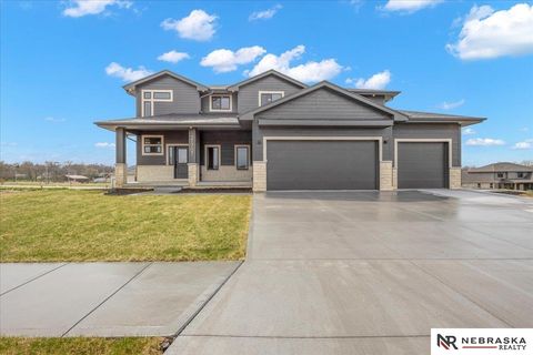 Photo of 21707 Glenmore Drive, Gretna, NE 68028 (MLS # 22609569)