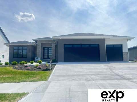 Photo of 19009 Hackberry Drive, Gretna, NE 68028 (MLS # 22614697)