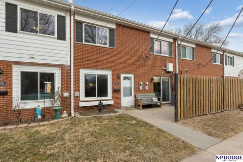 Photo of 206 Bancroft Plaza, Omaha, NE 68108 (MLS # 22604645)