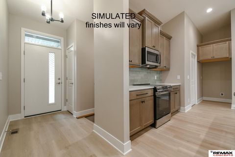 Photo of 943 W Avondale Street, Lincoln, NE 68523 (MLS # 22602988)