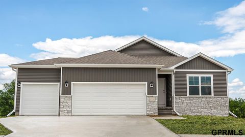 Photo of 18467 Rose Lane Road, Gretna, NE 68136 (MLS # 22610430)